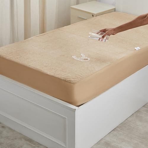 Amazon Brand - Solimo Water Resistant Polyester Mattress Protector, Single Bed Size (72…